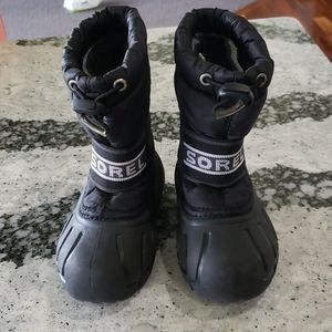 Toddler boy Sorel boots